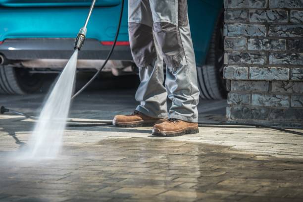 Best Pool Deck Cleaning  in Austin, MN
